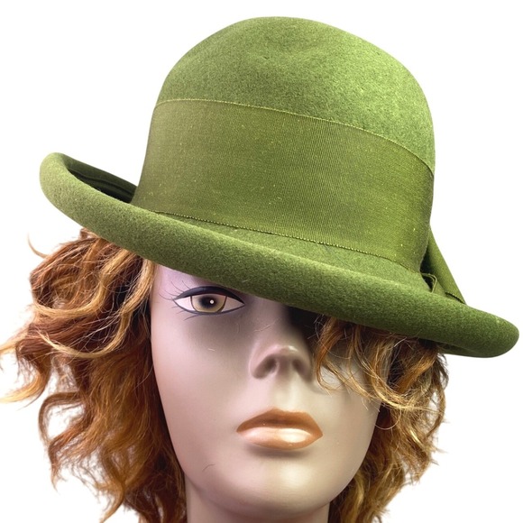 Mr. Charles Accessories - Vintage Glenover Fawn Tra Felt Hat Womens Small Bowler Wool Mod Fashion Church
